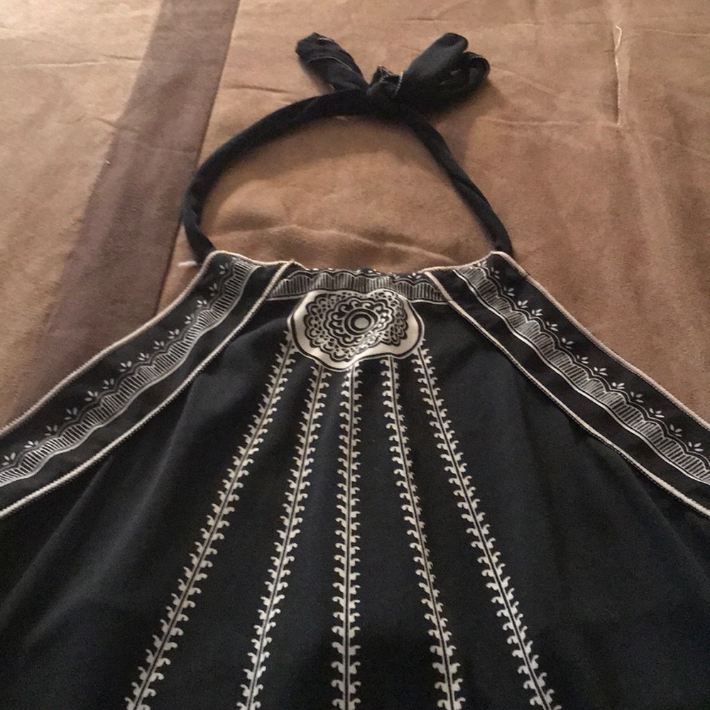Dress - Picture 3 of 6